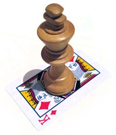schackpjäs på spelkort